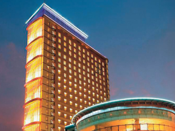 New Zhongyuan Hotel